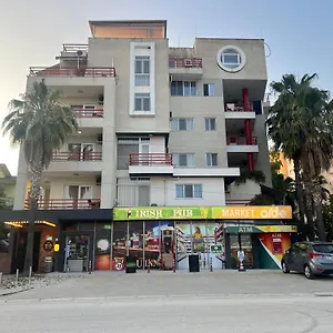  Apartment Ardo